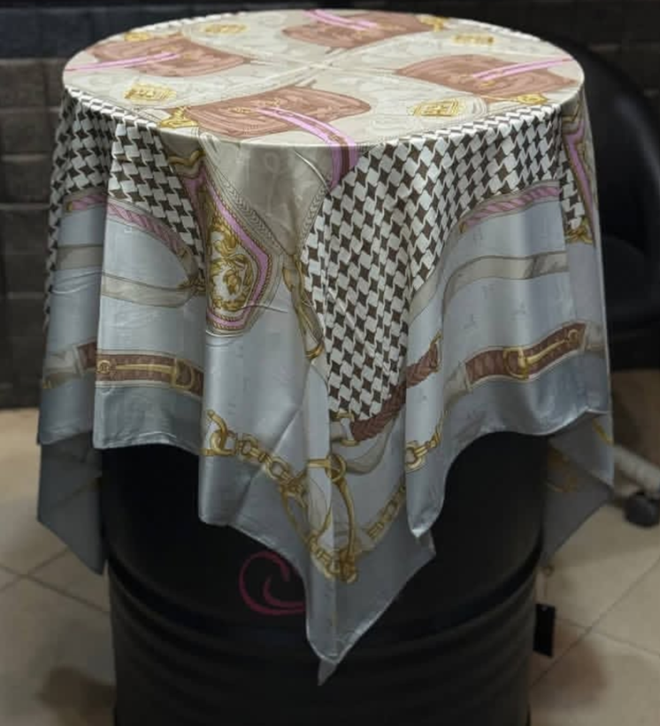 روسری ابریشم ژاکارد