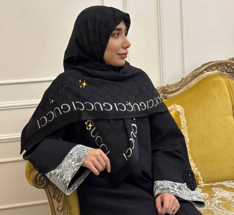 روسری مشکی حریر دووره