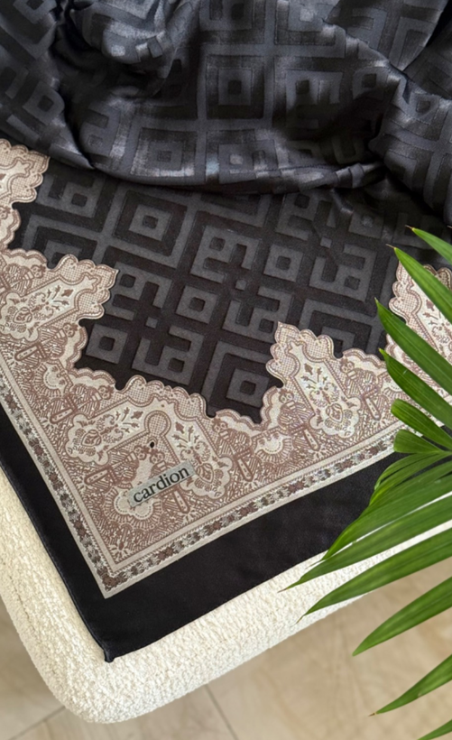 روسری مشکی کاردیون ترک