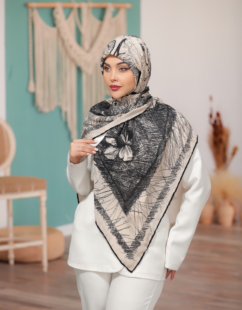 روسری گارزا دور دستدوز