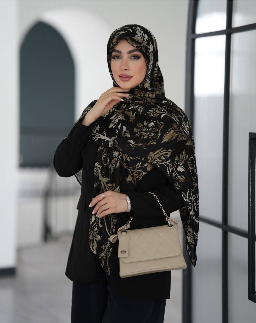 روسری گارزا دور دستدوز
