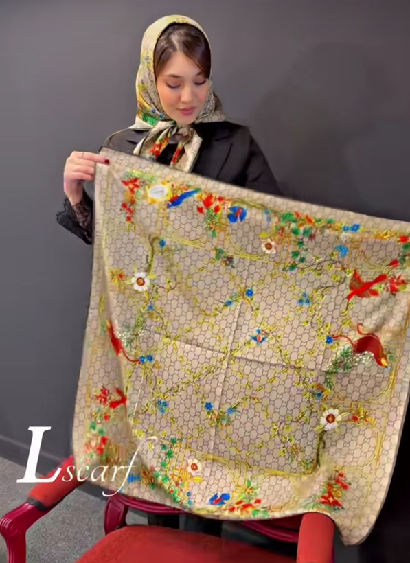 روسری ابریشم توییل