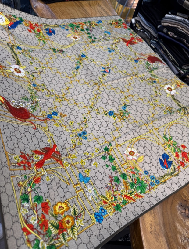 روسری ابریشم توییل
