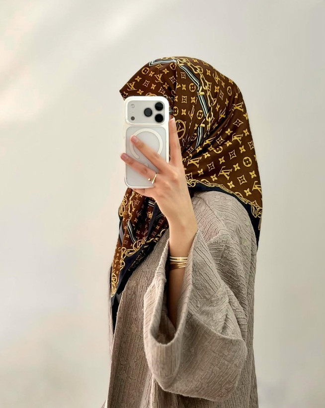 روسری ابریشم توییل کج راه وارداتی