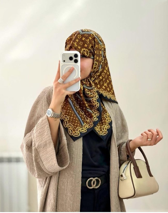 روسری ابریشم توییل کج راه وارداتی
