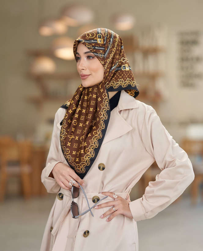 روسری ابریشم توییل کج راه وارداتی
