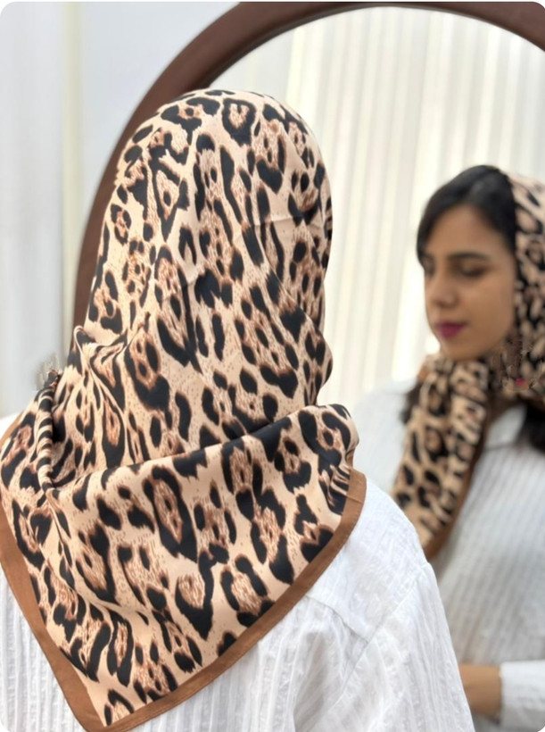 روسری توییل کجراه وارداتی