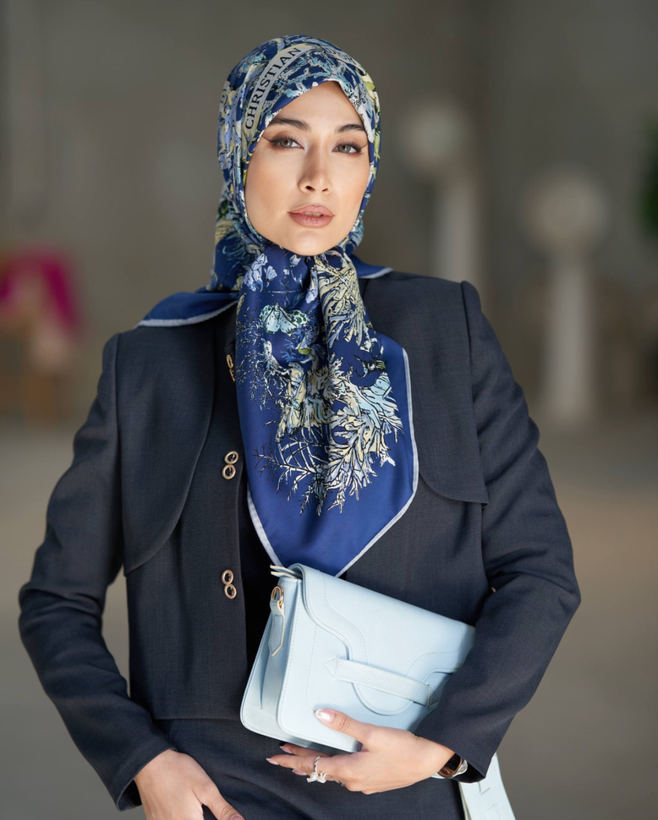 روسری ابریشم توییل
