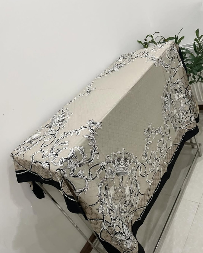 روسری ابریشم ژاکارد
